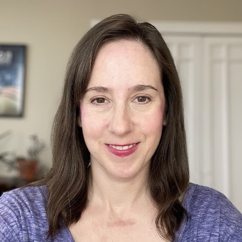 Laura Packard from Alexandria, VA